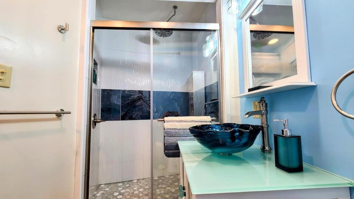 Loza House Coastal Design Unit With Lake & Mountain Views Plattsburgh Dış mekan fotoğraf