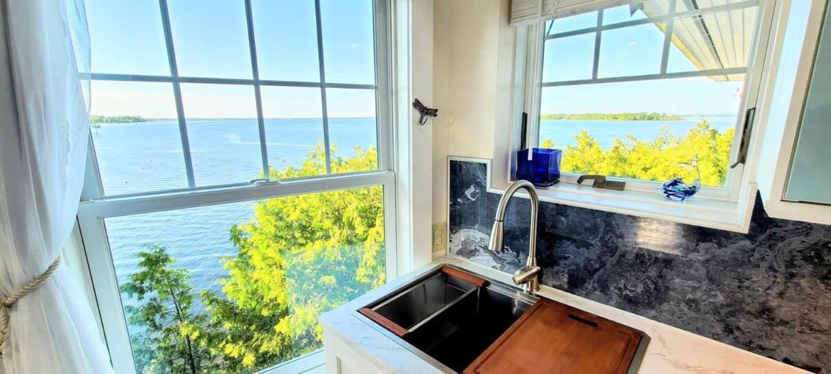Loza House Coastal Design Unit With Lake & Mountain Views Plattsburgh Dış mekan fotoğraf